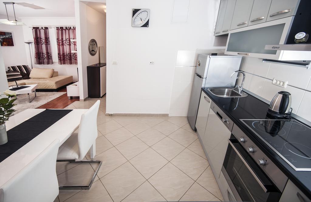 Znjan Beach Apartments Split Zewnętrze zdjęcie