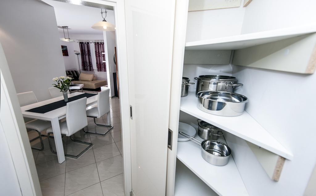 Znjan Beach Apartments Split Zewnętrze zdjęcie